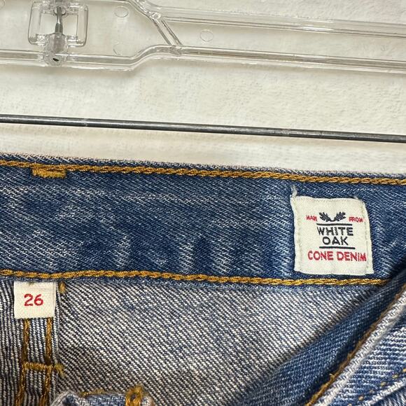 Levi's Jeans 26 White Oak Cone DEnim Medium Wash Raw Hem Button Pink Dyed Skinny - Picture 10 of 14